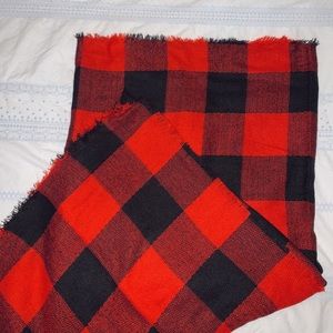 Buffalo Plaid Blanket Scarf!!